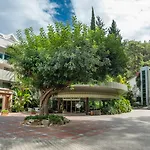 酒店 图伦克度假村酒店