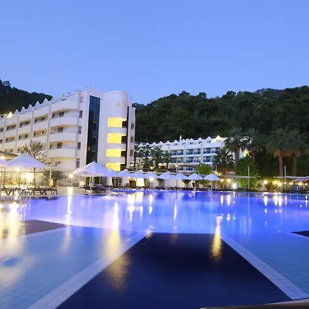 Отель Turunc Resort Hotel Турунч