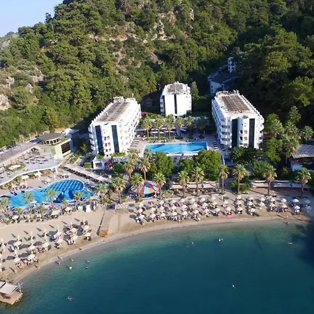 Turunc Resort Hotel מלון
