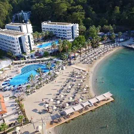 Отель Turunc Resort Hotel Турунч