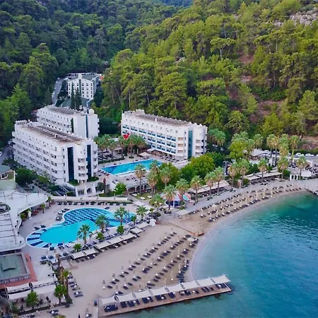 Отель Turunc Resort Hotel Турунч