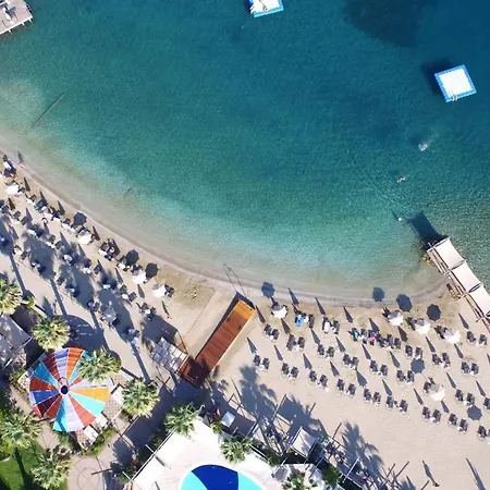 מלון Turunc Resort Hotel 5*
